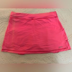 Size M Pink Skort with Ruffle Back